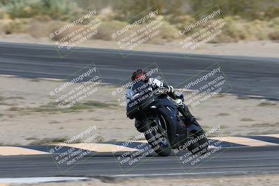 media/Nov-16-2025-Race Pace (Sun) [[8c5fa54630]]/Non Verified Riders (1st 20 Minutes)/2-Turn 10 (1010am)/